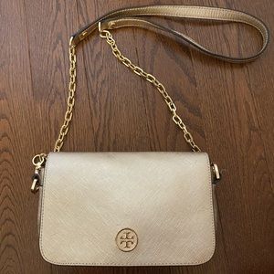 Authentic TORY BURCH crossbody. Gold.